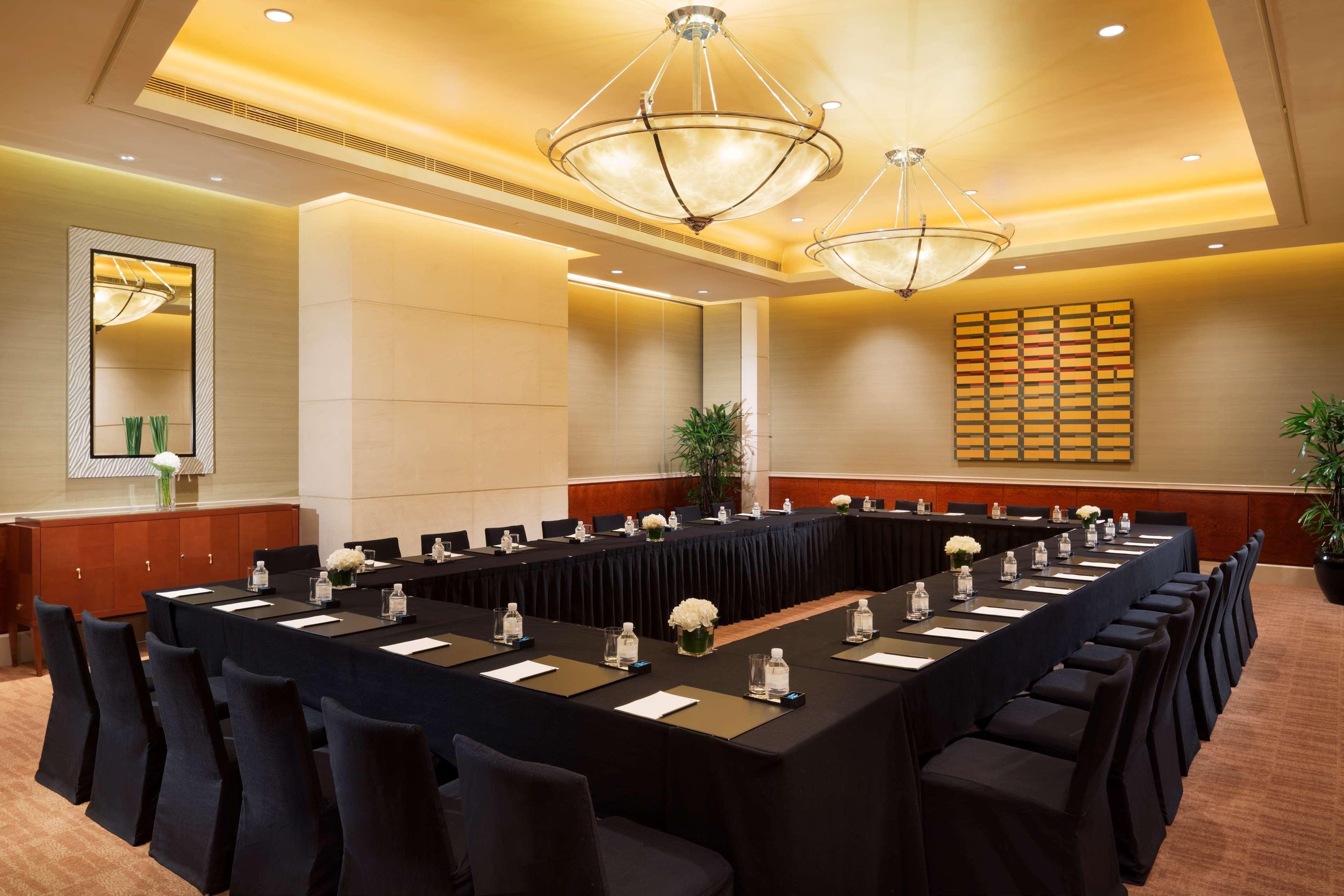 Grand Hyatt Hotel 5*